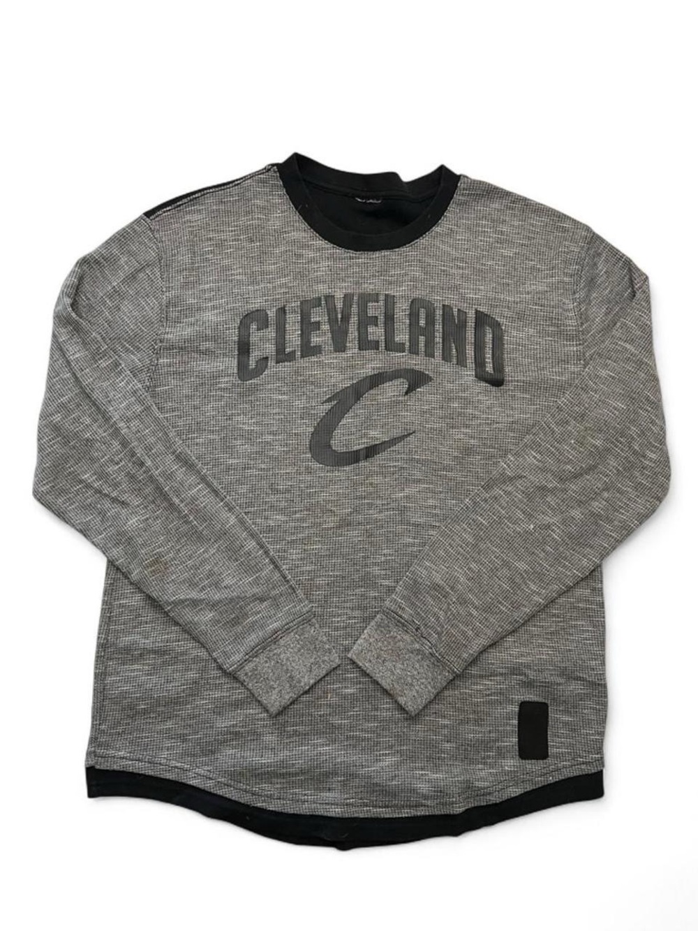 UNK Cleveland Cavaliers Large Waffle Knit Long Sleeve